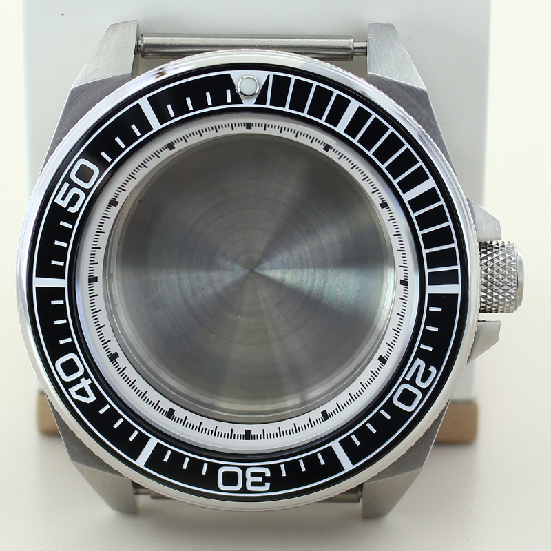 حافظة ساعة غوص 20ATM مقاس 43 م - مراجعة Citizen Watch Tsuyosa وسعره