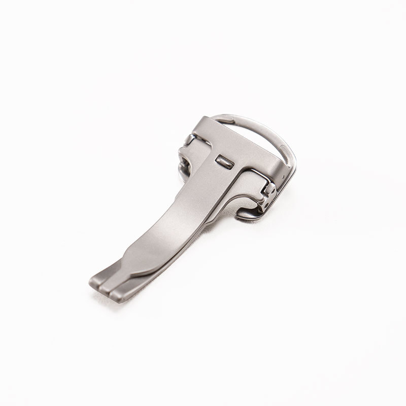 سوار ساعة سلسلة باشا من سلسلة  - مراجعة Cartier Watch Tank وسعره