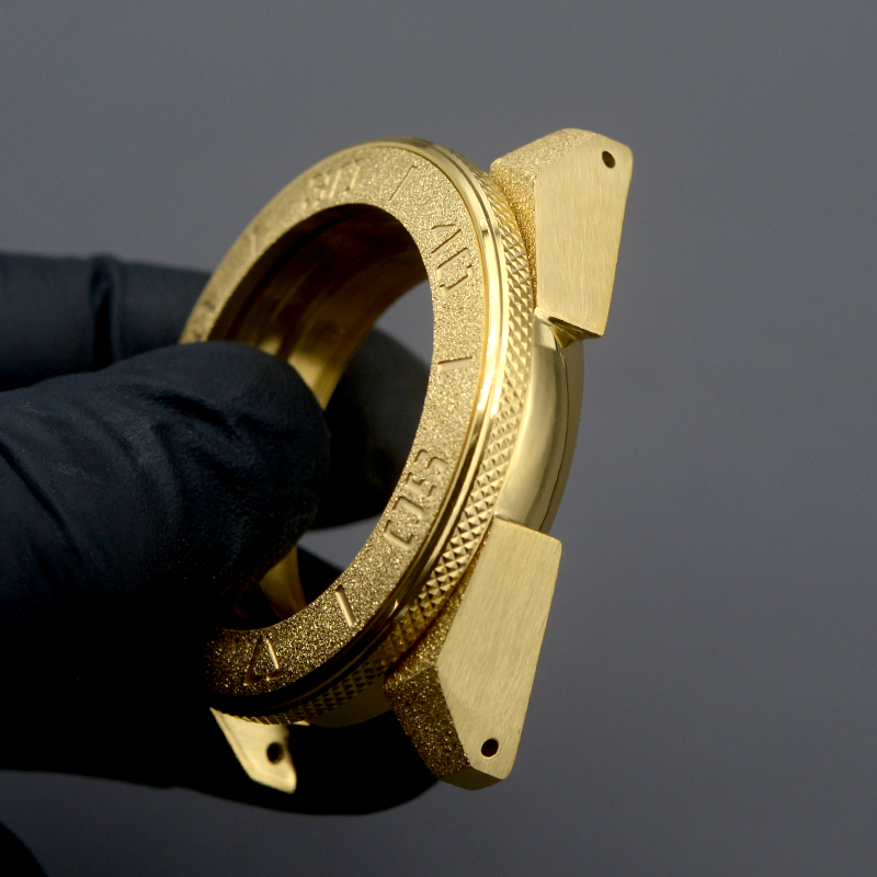 حافظة ساعة مود ساموراي جولد جر - مراجعة Citizen Watch Tsuyosa وسعره