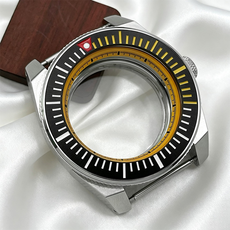 علبة ساعة 43 مم موديل NH35 مع  - مراجعة Citizen Watch Tsuyosa وسعره