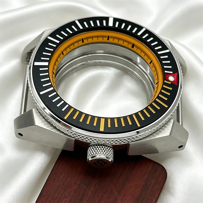 علبة ساعة 43 مم موديل NH35 مع  - مراجعة Citizen Watch Tsuyosa وسعره
